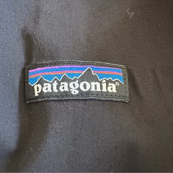 Patagonia women’s jacket - Picture 5 of 9
